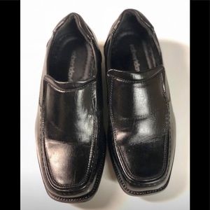 Leather dress shoes - worn once!